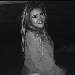 Meet your Posher, Raegan